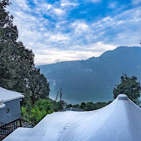 The Whispering Oaks Hotel Naini Tāl Exterior foto